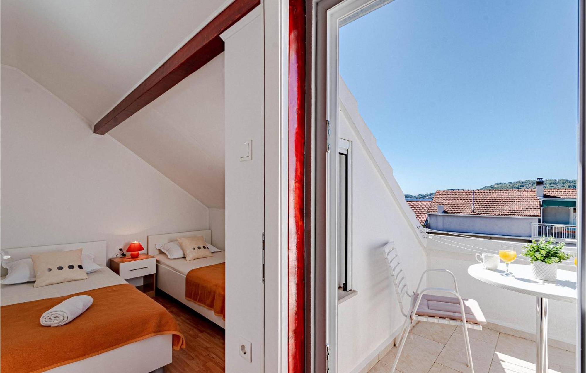 Beautiful Apartment In Vela Luka With Wifi Exterior photo